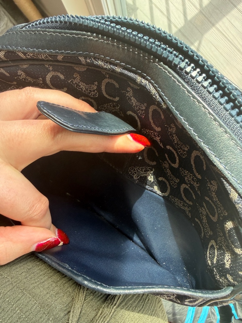 Celine navy monogram vintage crossbody - Picture 3 of 8